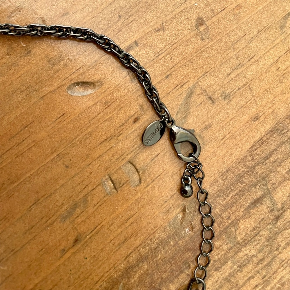 White Necklace - Picture 2 of 2